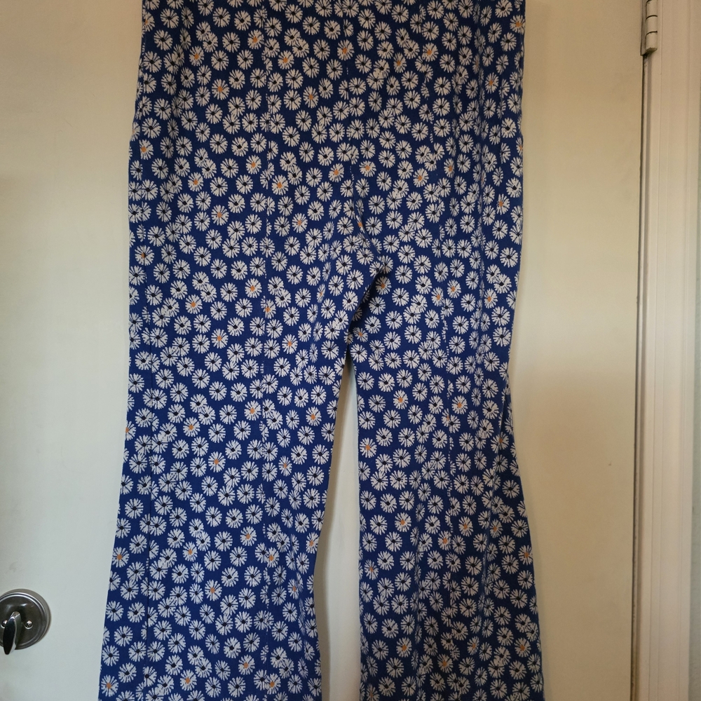 Maeve Blue Floral Boot-Cut Pants - Picture 3 of 4